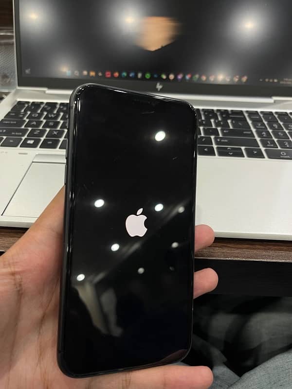 iPhone 11 - Dual Sim PTA Approved 7