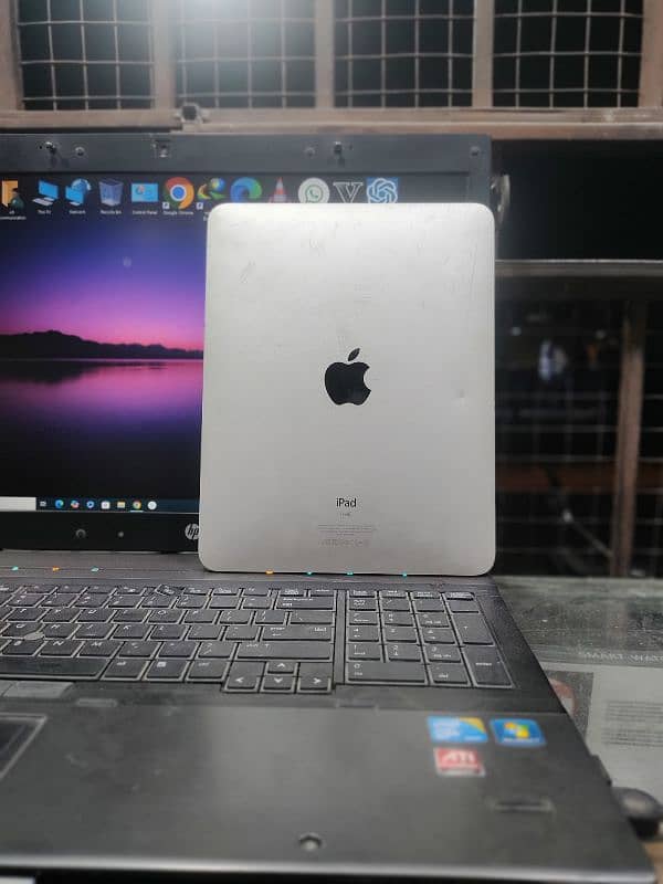 Apple ipad 64GB 1