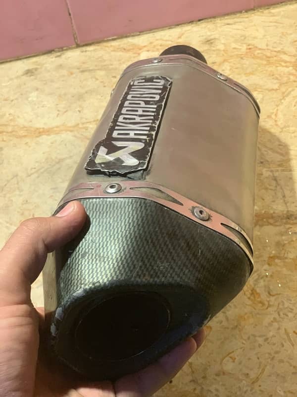 akrapovic exhaust 3