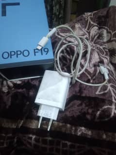 Charger Oppo F19