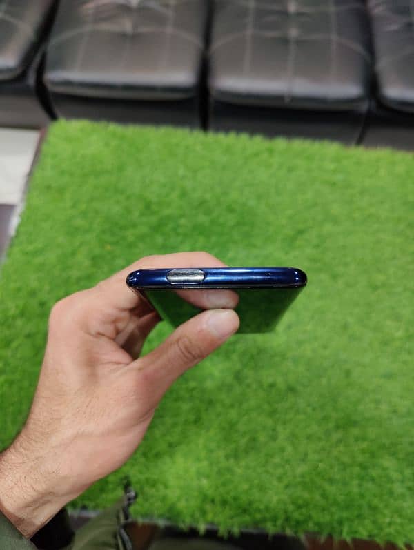 OnePlus 7 Pro Ram 8GB STORAGE 256GB Dual Sim Global 4