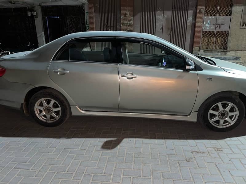 Toyota Corolla Altis 2010 2