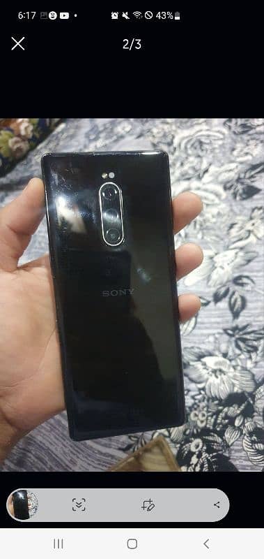 sony Xperia 1 4/64 4