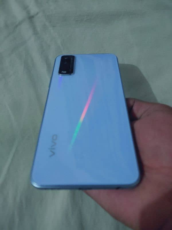 Vivo Y12s 1