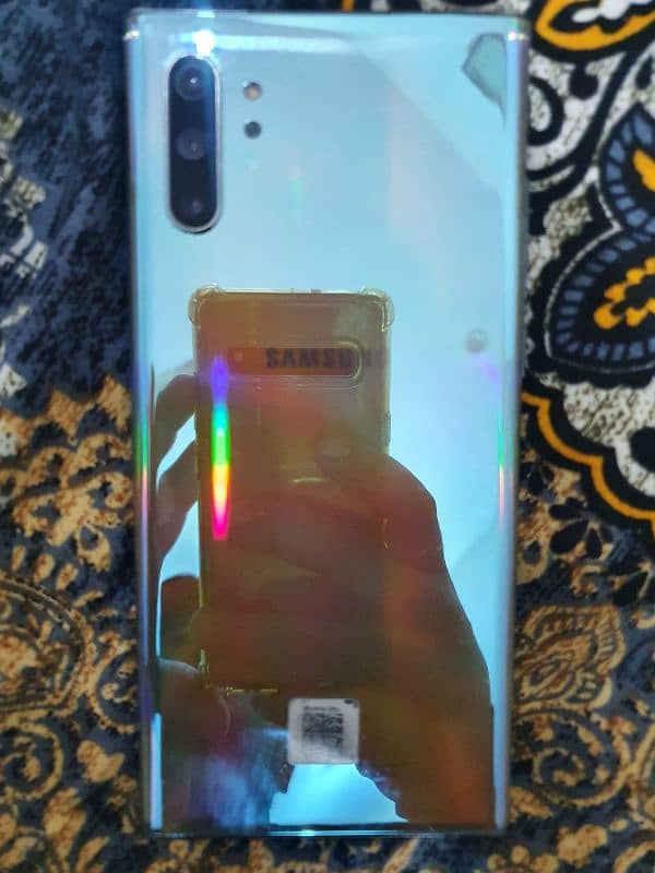 Samsung Galaxy Note 10 Plus doted 2