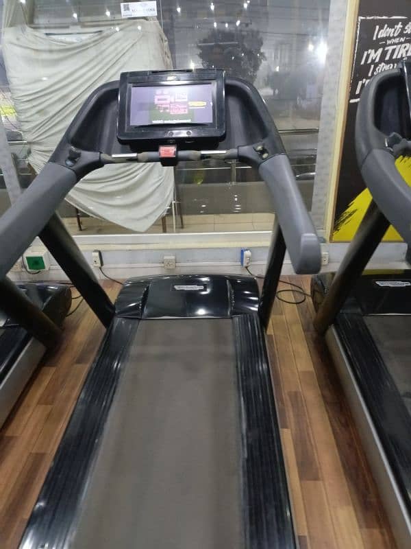 treadmill elliptical and uprait bike technologym 5