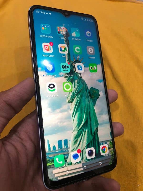 Tecno Spark 2023 go (4/64gb) 1