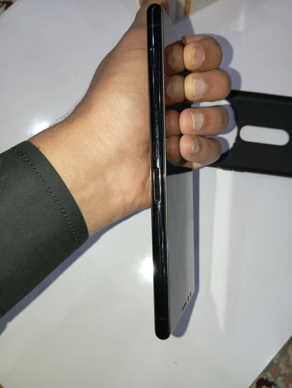 good condition Sony Xperia 1 4