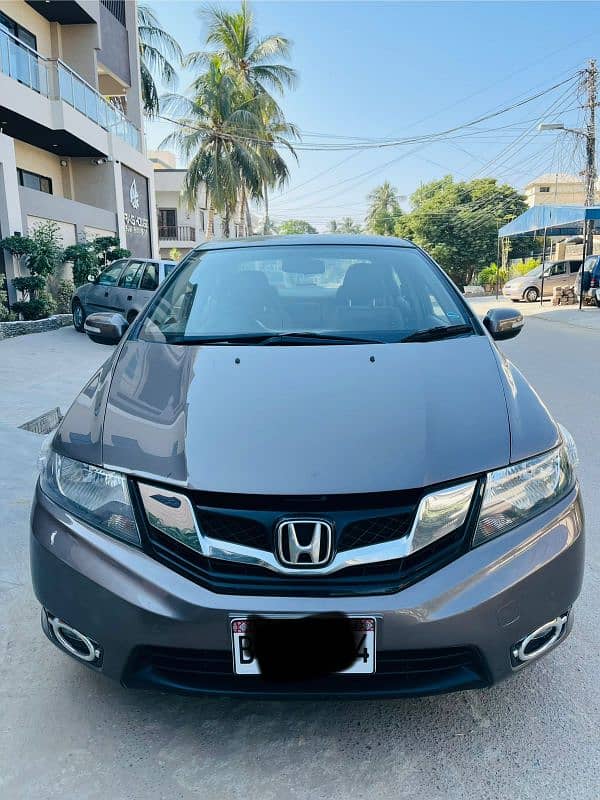 Honda City 2018/2017 1st owner company maintained 9