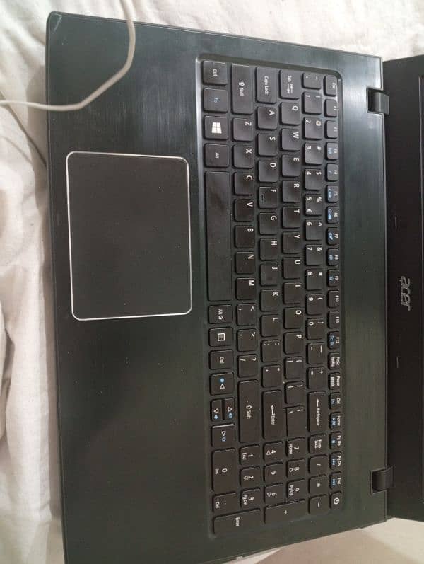 Gaming/Workstation/Laptop/Nvidia/Graphics Acer Aspire E5 3