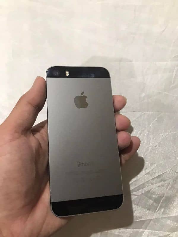 iPhone 5s PTA Approved for sale 0