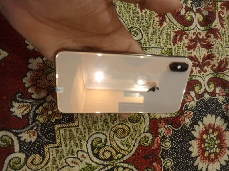 iphone XS Max PTA approve  256 GB memory battery health 81 1