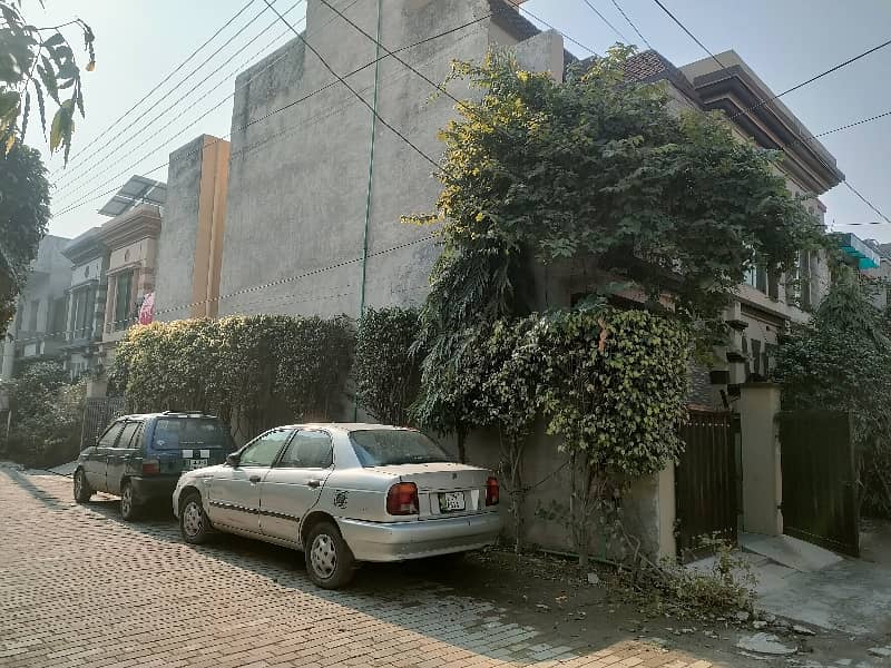 4-Marla Corner Beautiful House Available For Sale in Garrison Homes Lahore. 19