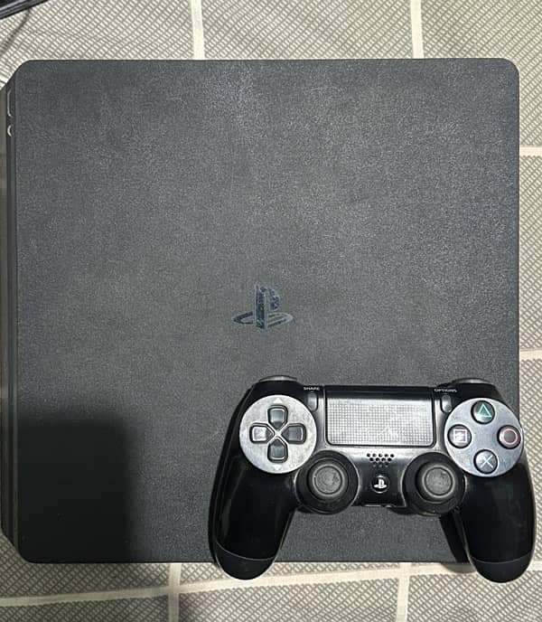 ps4 slim 10/10 1