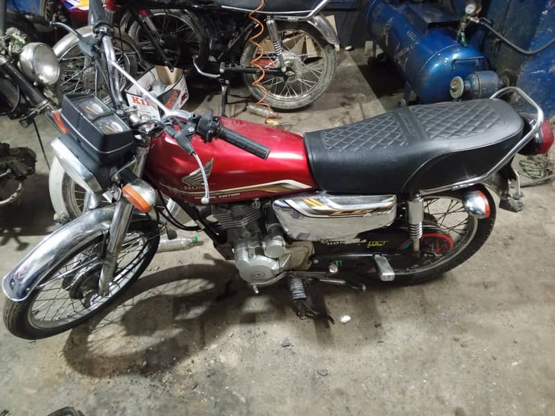 Honda CG 125 2021 3