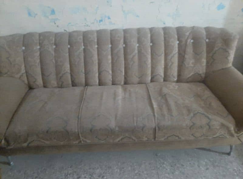 5 Seater Sofa 1