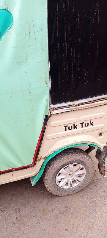 Tuk Tuk Riksaw 2021 modal 03051003733 2