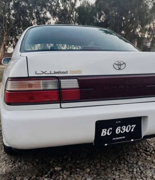 Toyota Corolla 1994 8