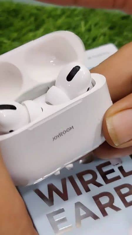 JOYROOM JR-T03S Plus Wireless Earbuds 0