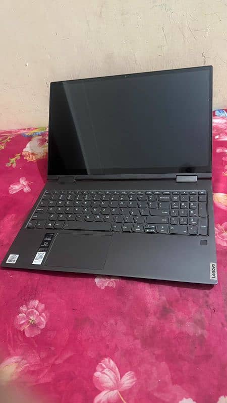 Yoga c740 (15.6) 0