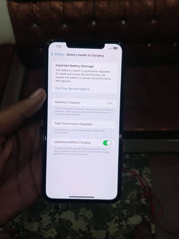 iPhone XSMAX 256 GB Pta Approved 7