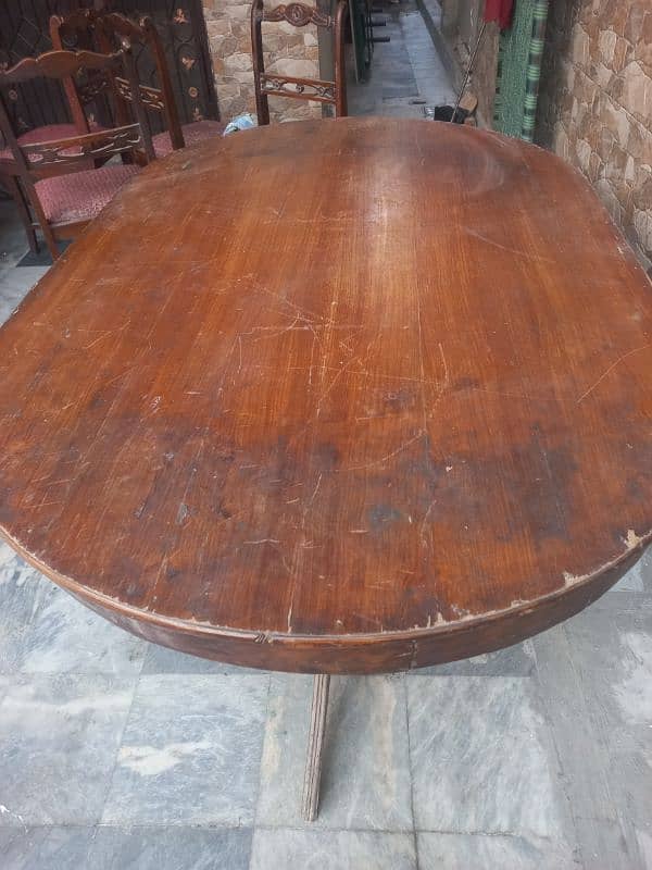 dining table  with 6 chairs made of sheesham wood in good condition 3