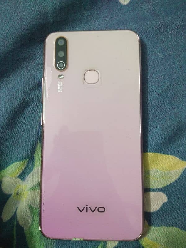 Vivo Y 17 1