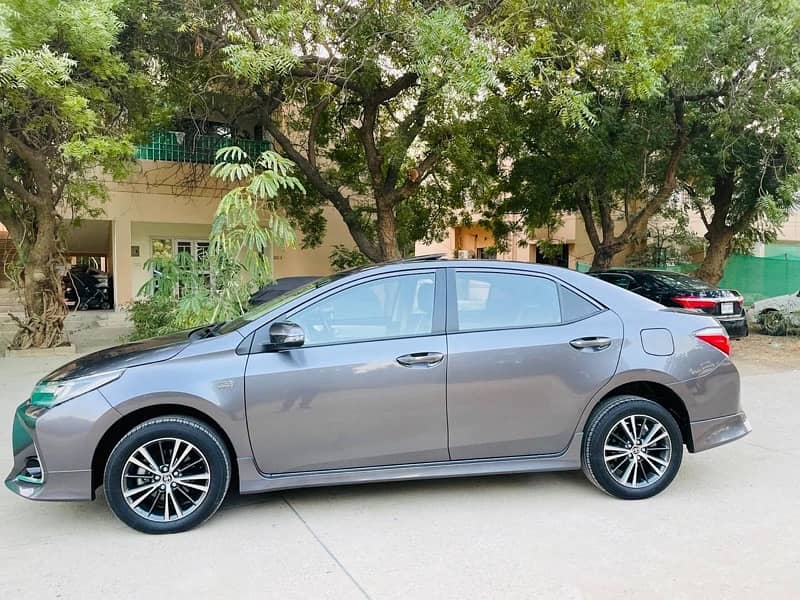 1.6 Altis Corolla Special Edition with Sunroof 4