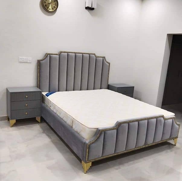 Bed set / King Size bed / Double Bed / Wooden bed 4