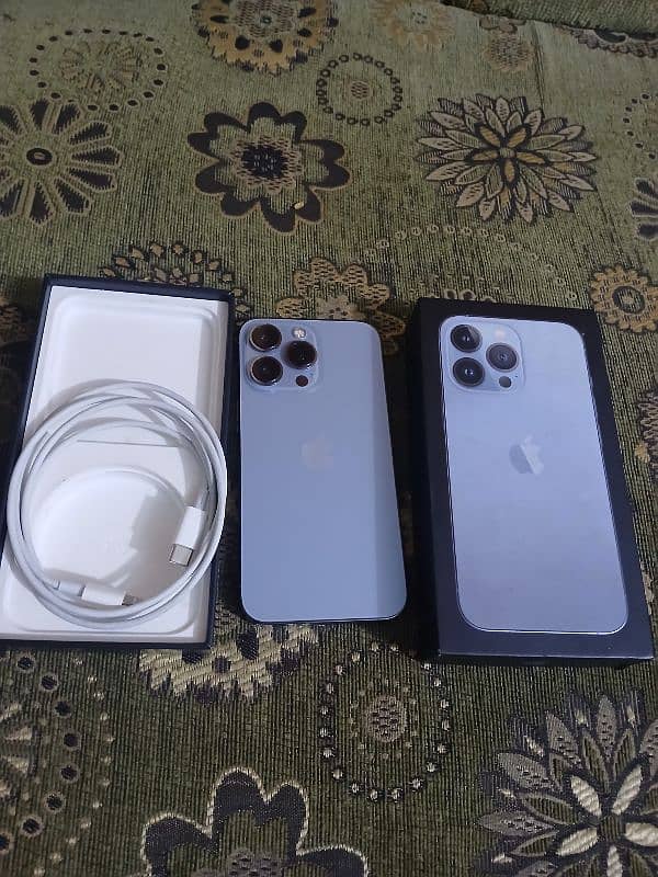 i phone 13 pro Non Pta 128 gb batery health 86 LLA Model with box 2