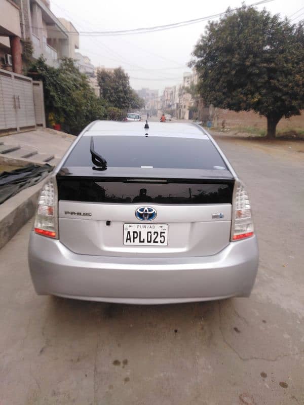 Toyota Prius 2010 4