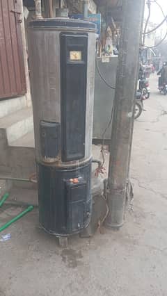 Geyser electric+gass