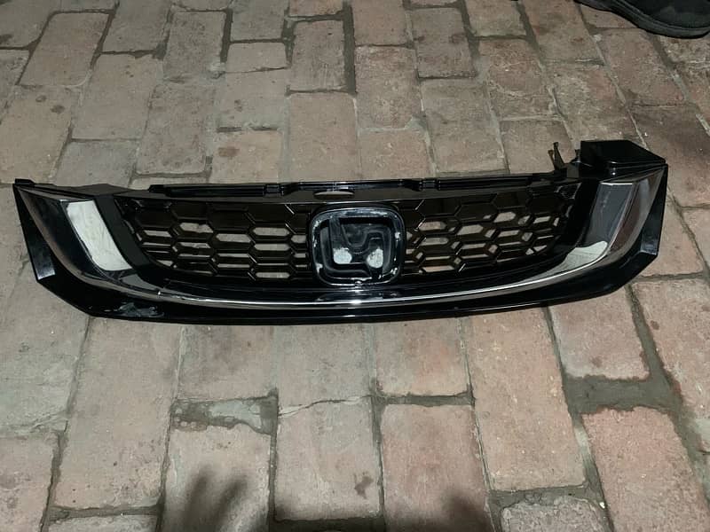 Honda rebirth front grill 0