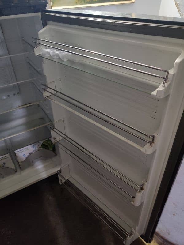 Full size Dawnloanc fridge 1