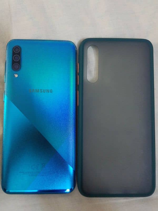 Samsung Galaxy A30s- 6