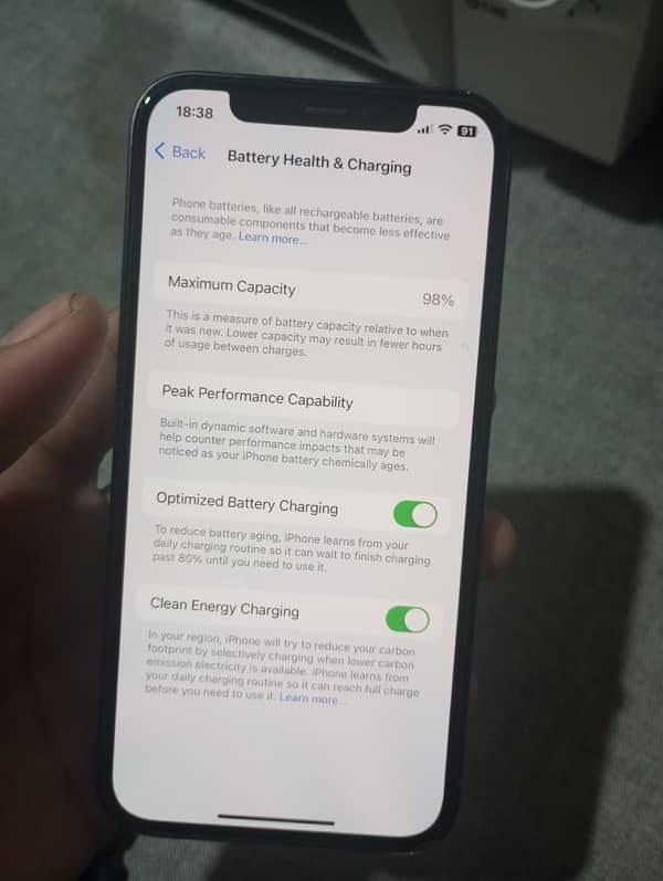 Iphone 12 With boxx 98% Battery Health original 8