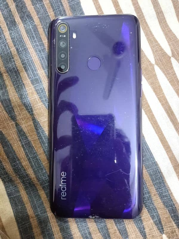 Realme 5 (4+64) 6