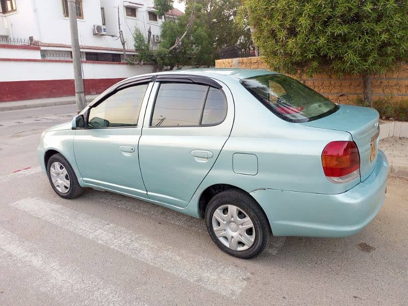 Toyota Platz 2004 8