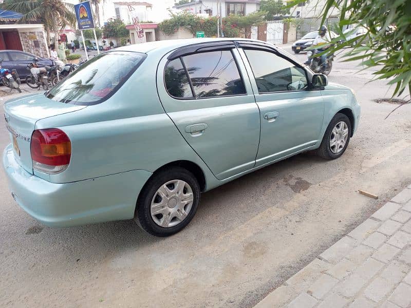 Toyota Platz 2004 13