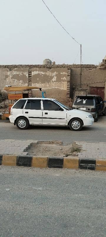 Suzuki Cultus VXR 2015 17