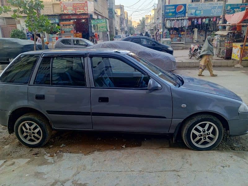 Suzuki Cultus 2010 4