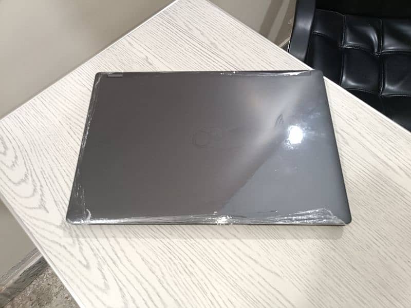 Fujitsu Lifebook e5510 core i5 10th gen quadcore 15.6 inch Numpad Keys 0