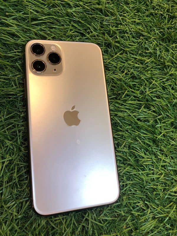 Iphone 11 Pro 256gb PTA Approved 1