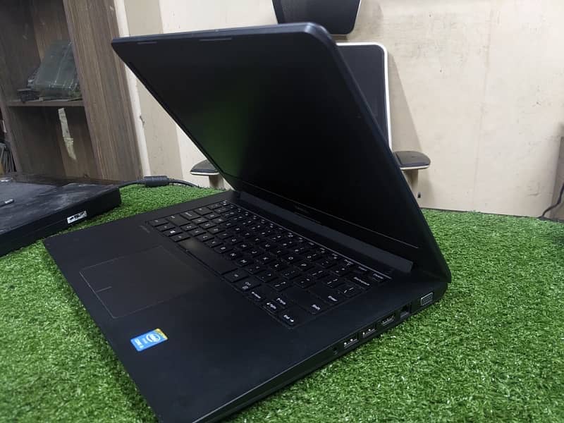 Dell Latitude 1