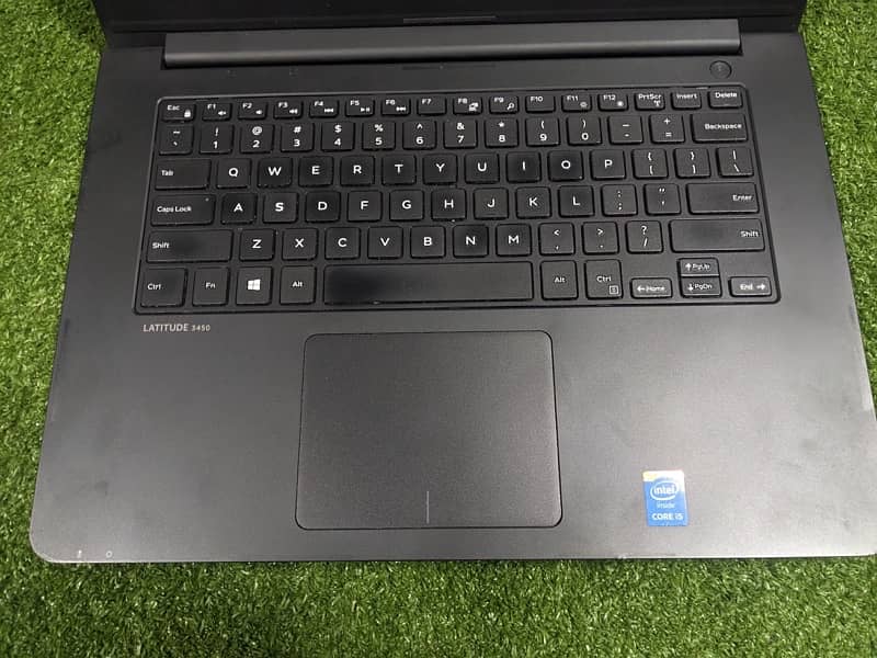 Dell Latitude 2