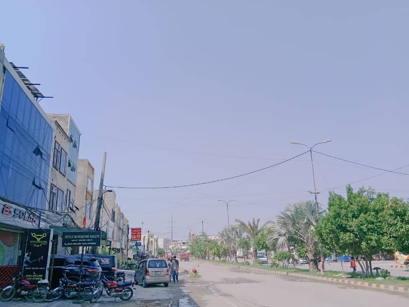 5.5 Marla Triple Stoery Building Available For Sale In Military Account Society Eden Chowk Township College Road Lahore Lahore 18