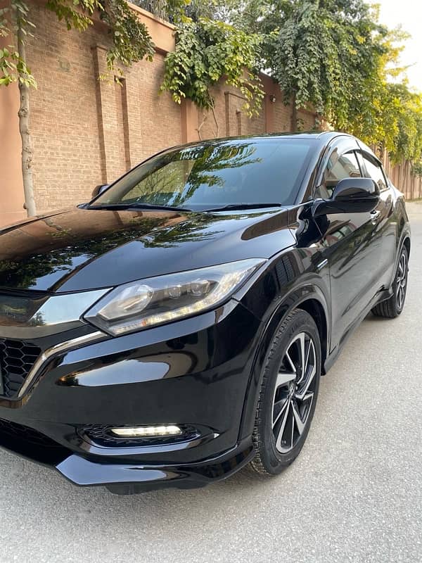 Honda Vezel 2016 3