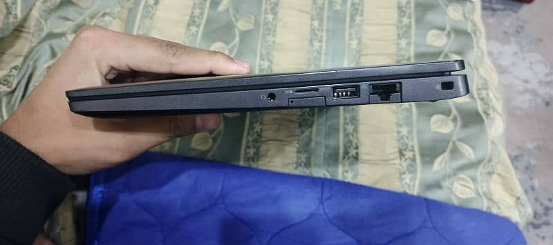 Urgent Sale 16gb ram 512ssd  laptop 5