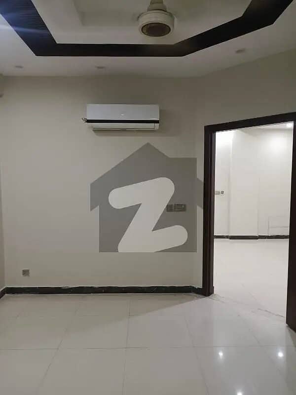 1 Kanal Upper Portion For Rent In Valancia Town 6