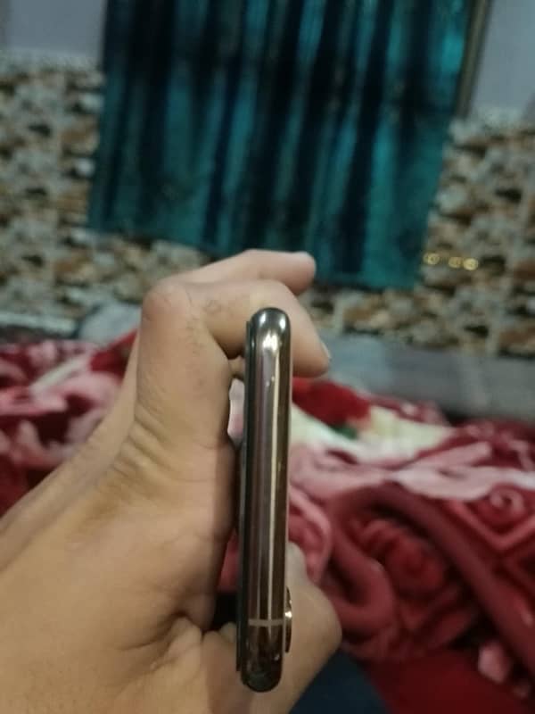 iPhone XS pta 4